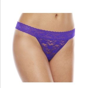 Lace thong panty